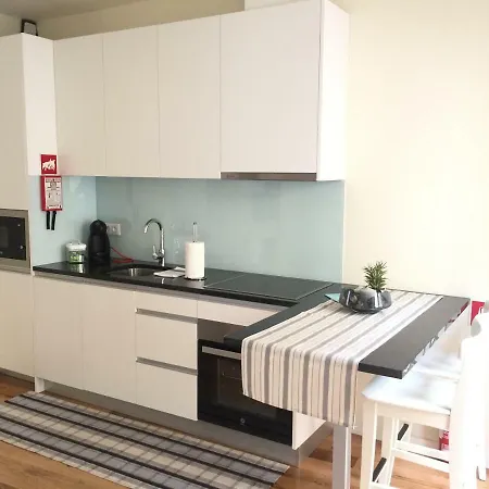 Appartamento Amazing Studio By The Beach With Terrace